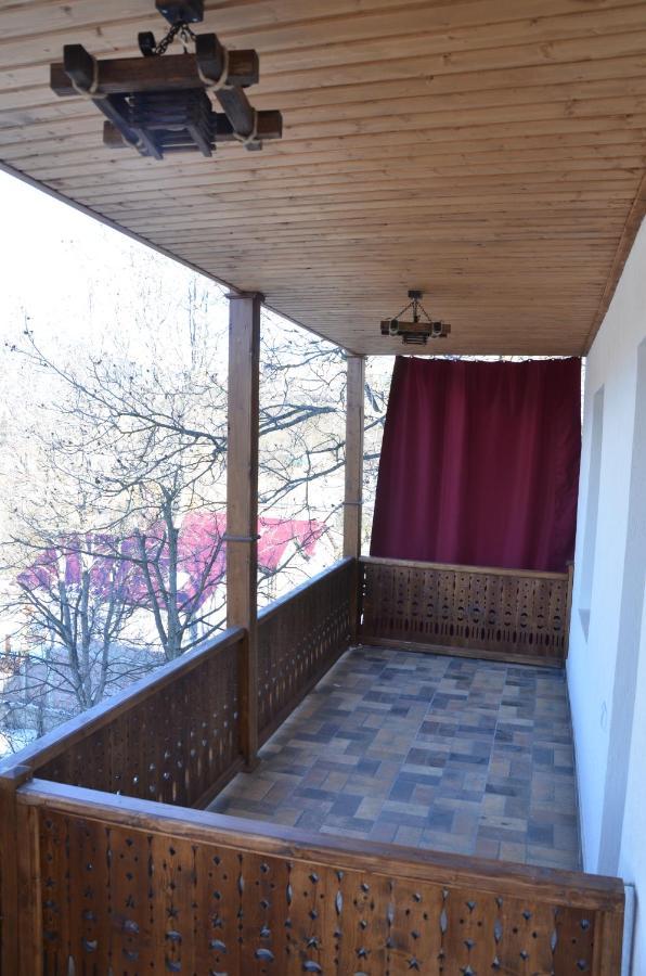 Petit Dilijan Bed & Breakfast Ngoại thất bức ảnh